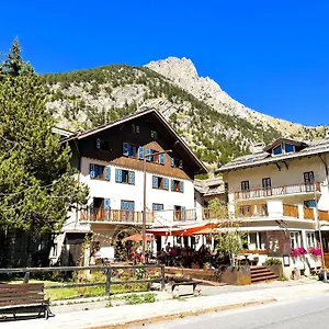 3* Hotel Aparthotel Claviere